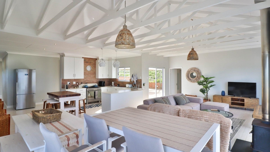 3 Bedroom Property for Sale in Dana Bay Western Cape